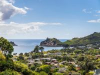 Tourist Rental At Cathedral Cove from Hahei, Thames-Coromandel, Waikato