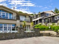 Tourist Rental Queenstown House Boutique B&B and Apartments from Queenstown, Queenstown-Lakes, Otago