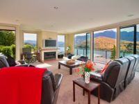 Tourist Rental Heavenly View on Hensman - Amazing Accom from Queenstown-Lakes, Otago