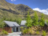 Tourist Rental Gucci Too - Amazing Accom from Queenstown-Lakes, Otago