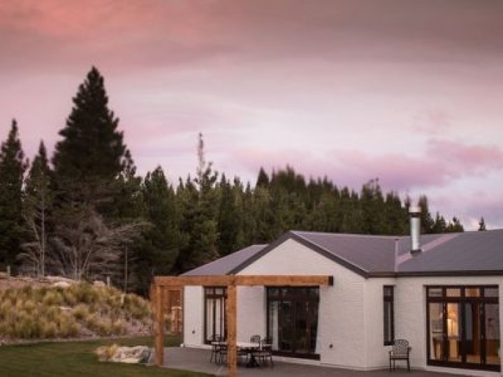 Tourist rental Mt Cook Lakeside Retreat - High Country Estate & Luxury Villa Collection in Mount Cook, Mackenzie, Canterbury