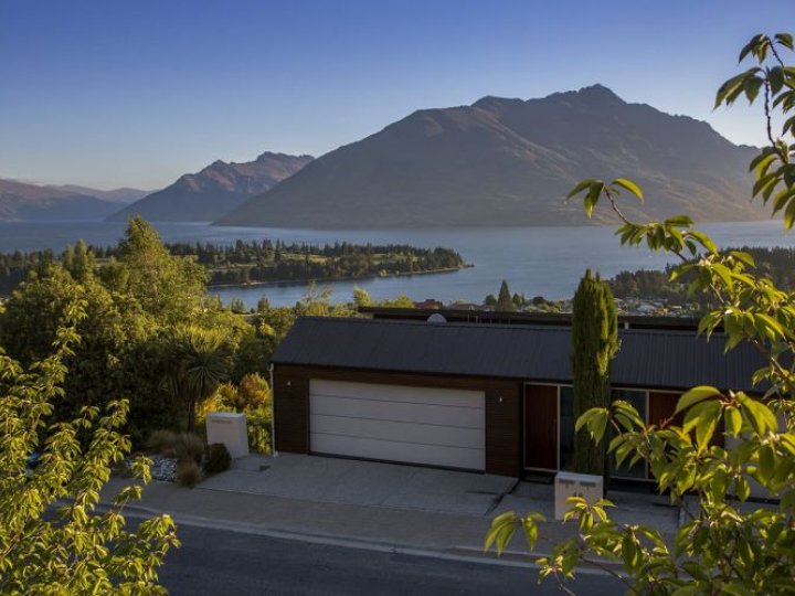 Tourist rental Bel Lago in Queenstown, Queenstown-Lakes, Otago