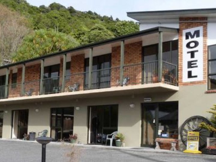 Tourist rental Sundowner Motel in Greymouth, Grey, West Coast