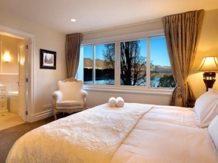 Tourist rental Esplanade Queenstown Apartments in Queenstown, Queenstown-Lakes, Otago