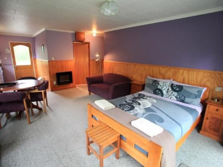 Tourist rental Queenstown Holiday Park Creeksyde - Motel in Queenstown, Queenstown-Lakes, Otago